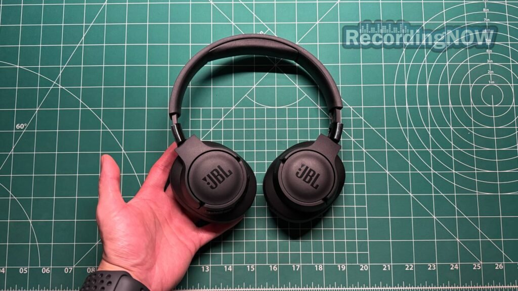 JBL Tune 770BT