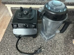 Best Blenders UK 2026 — Vitamix vs NutriBullet vs Ninja